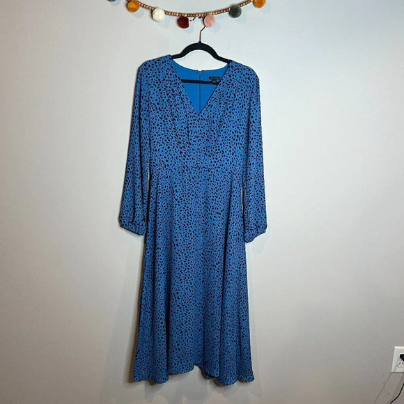 Ann Taylor Leopard Print Tie Front Midi Dress - Picture 2 of 6